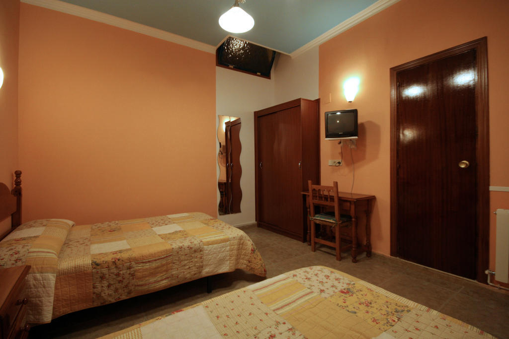 Hostal Rico Madri Exterior foto