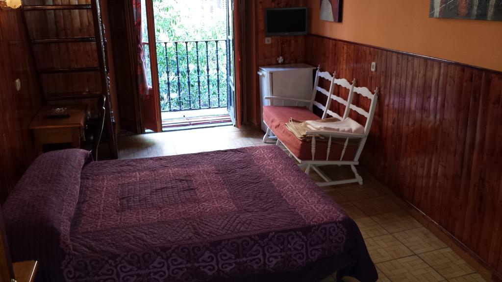 Hostal Rico Madri Quarto foto